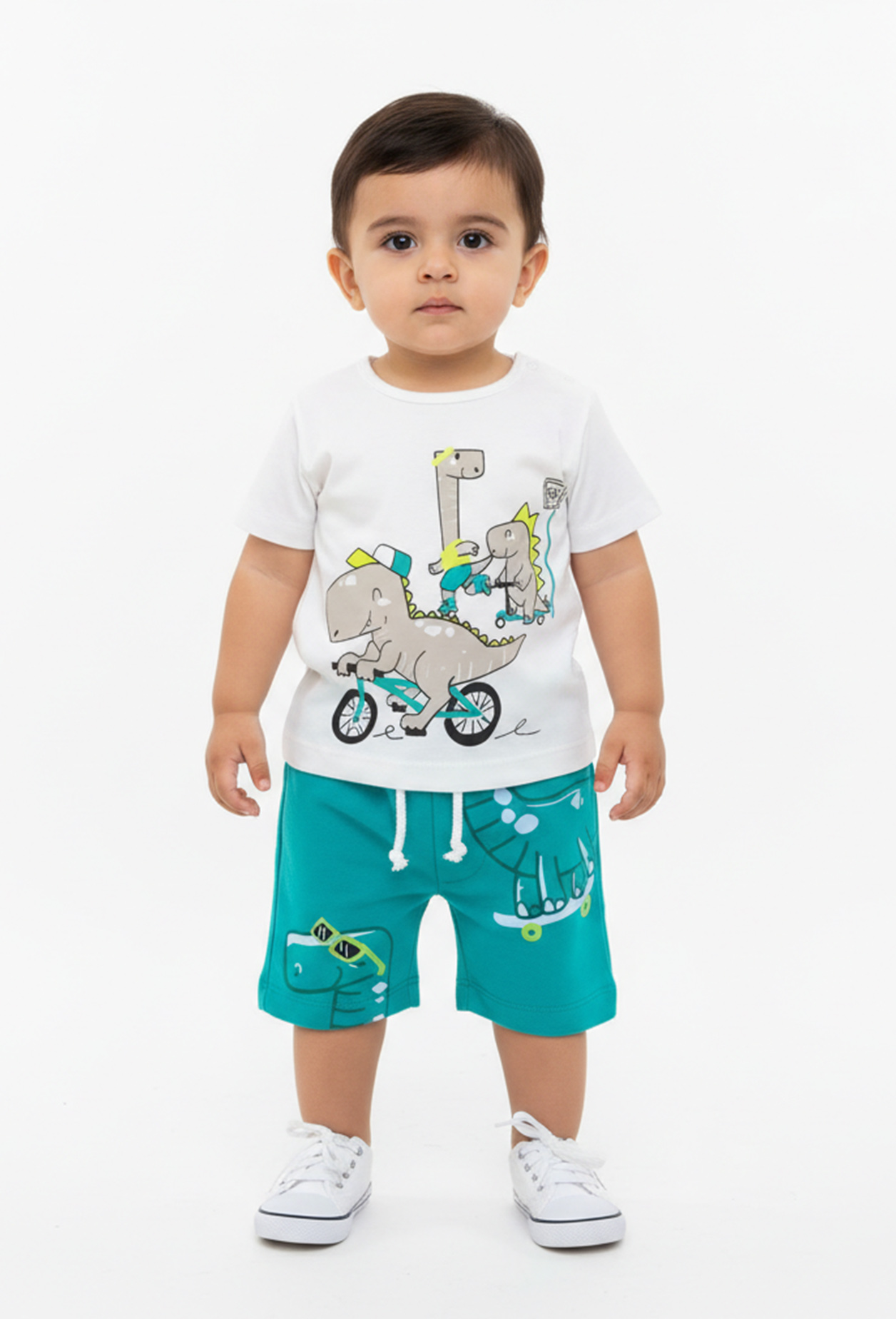 تیشرت و شلوارک