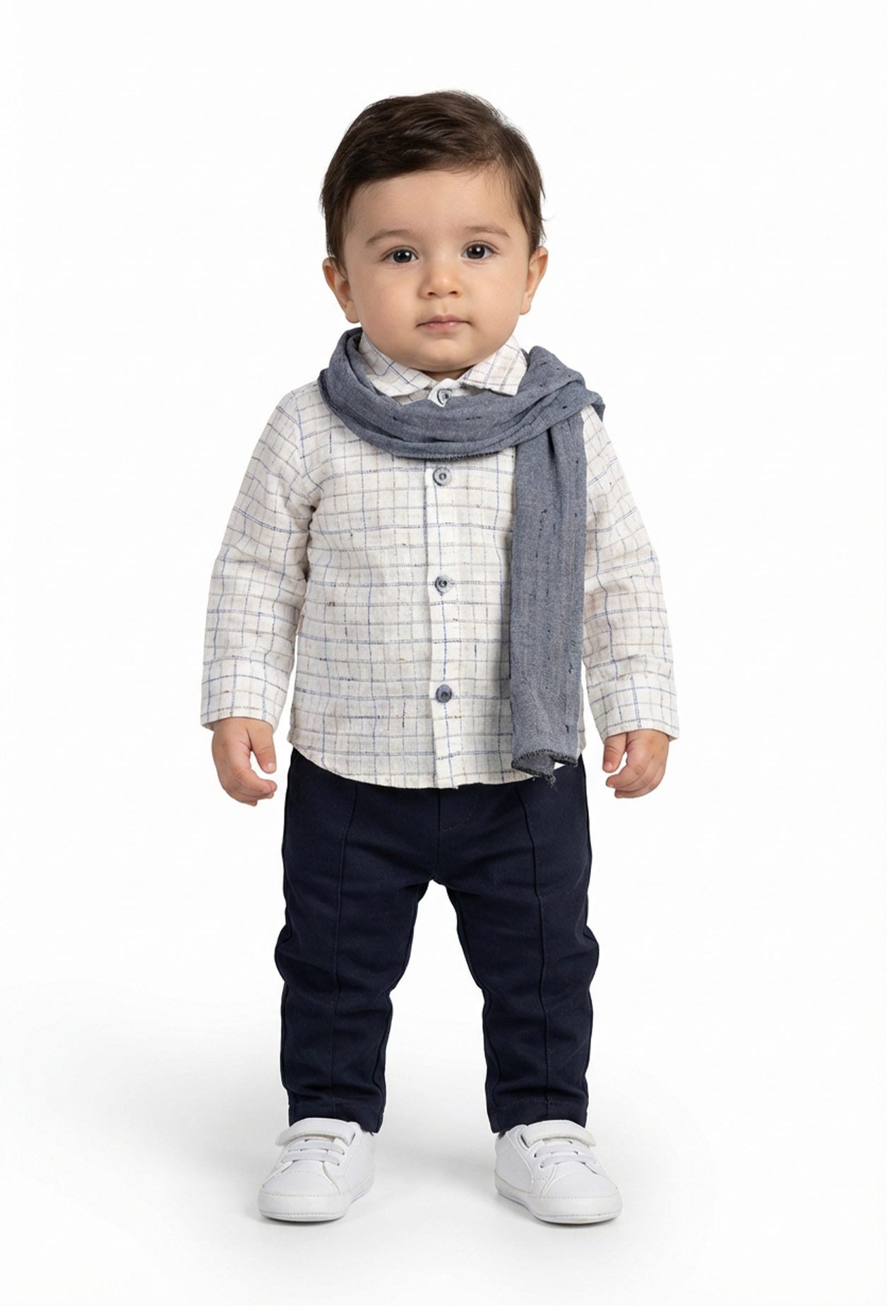 شومیز و شلوار و دستمال گردن