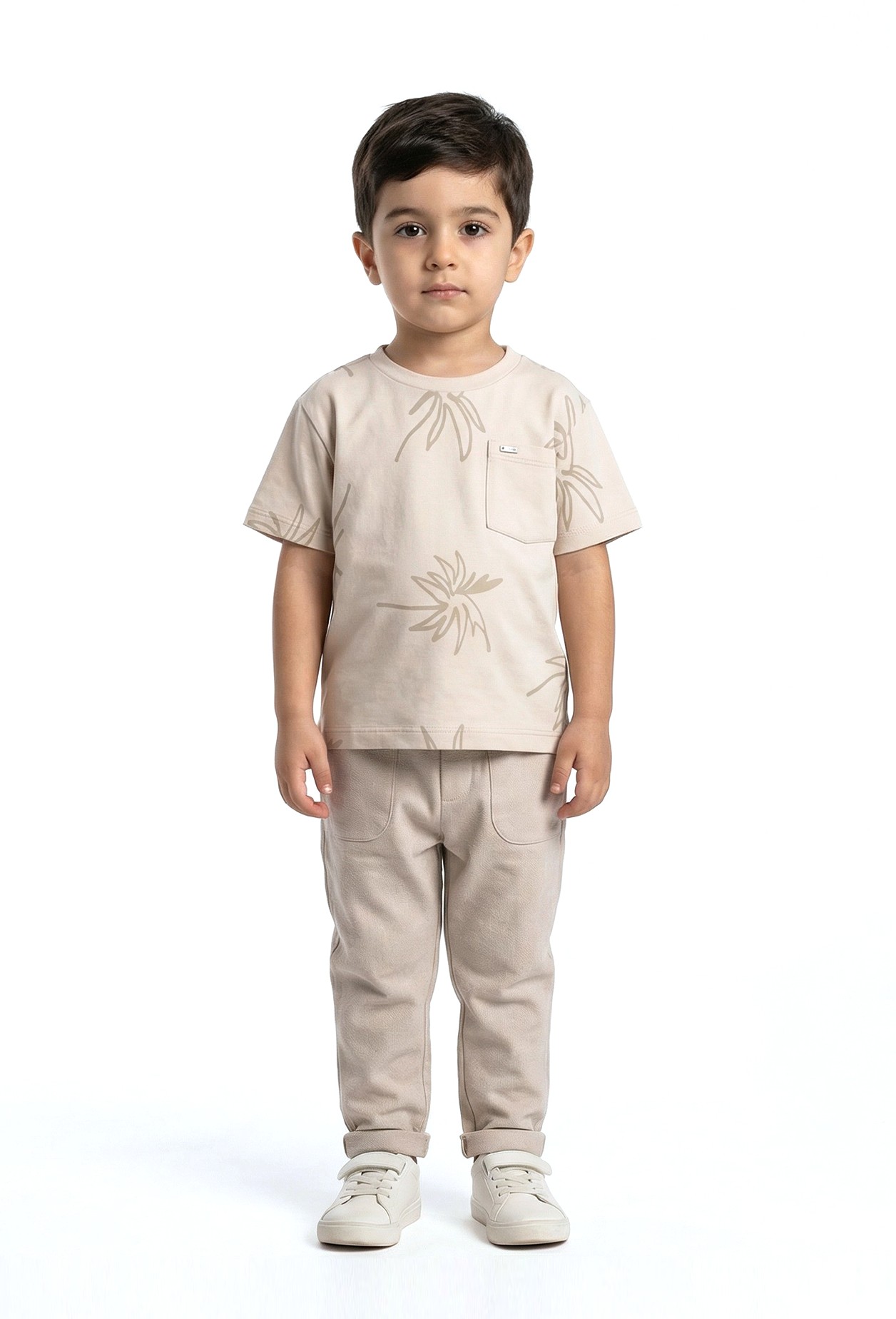 تیشرت و شلوار