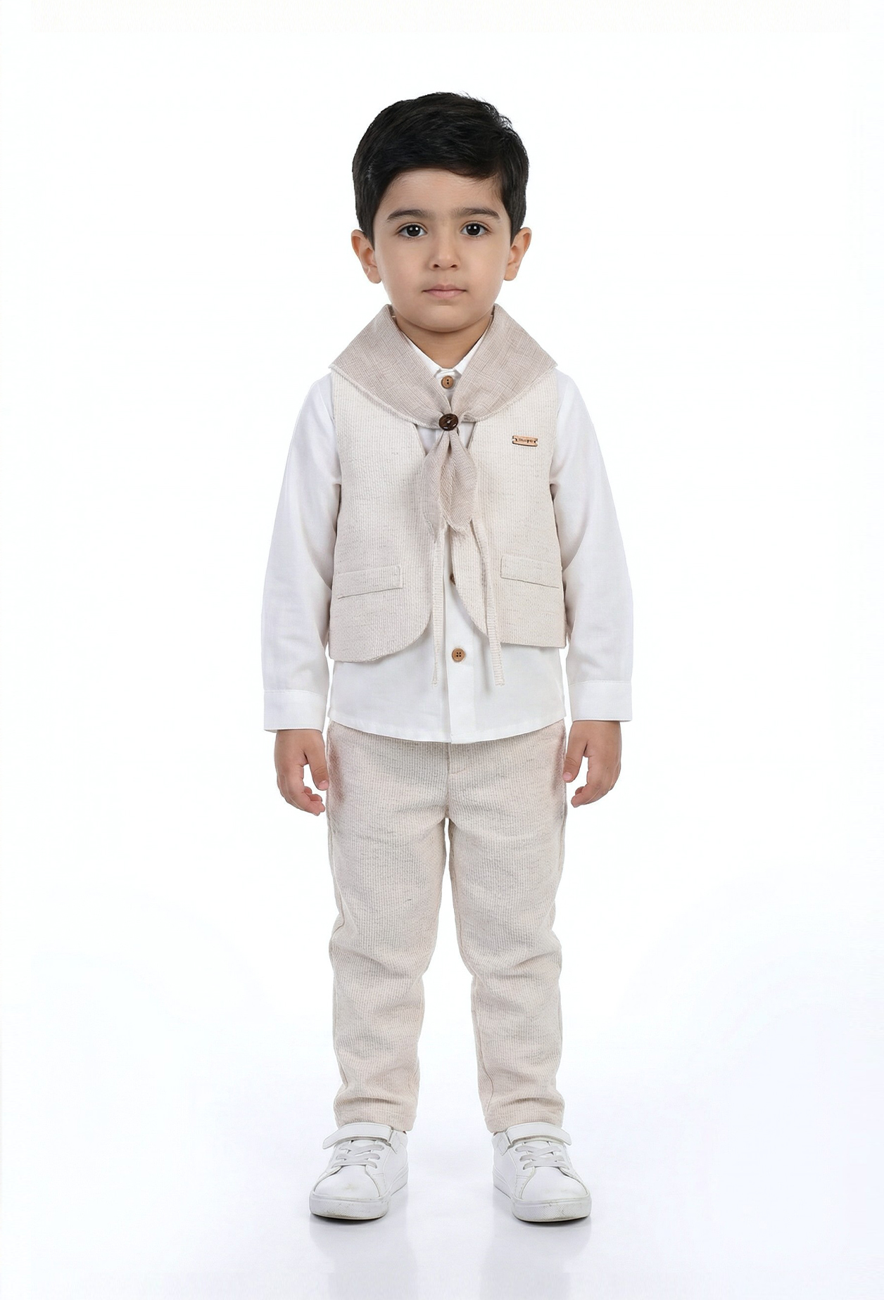 شومیز و جلیقه و شلوار و دستمال گردن