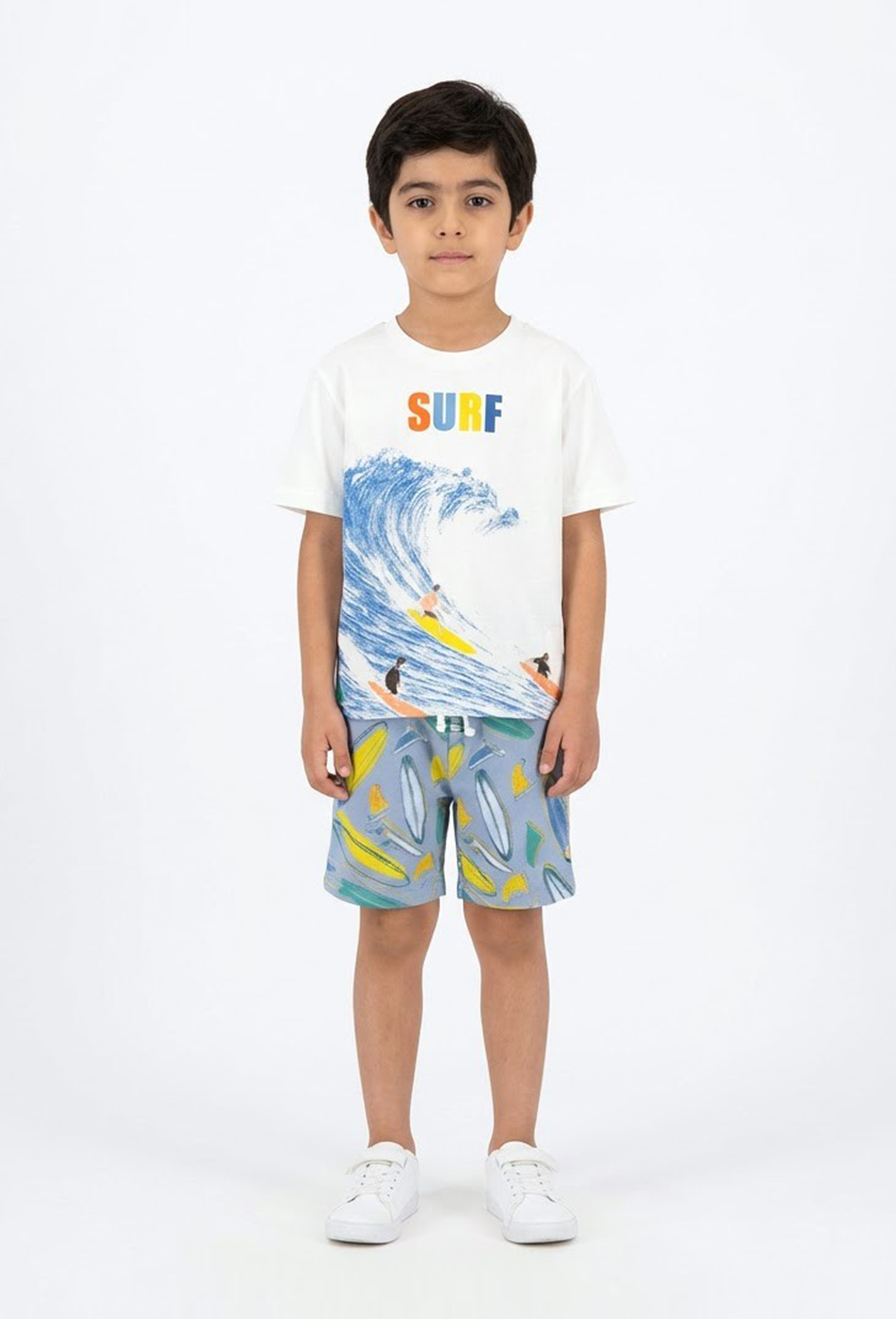 تیشرت و شلوارک