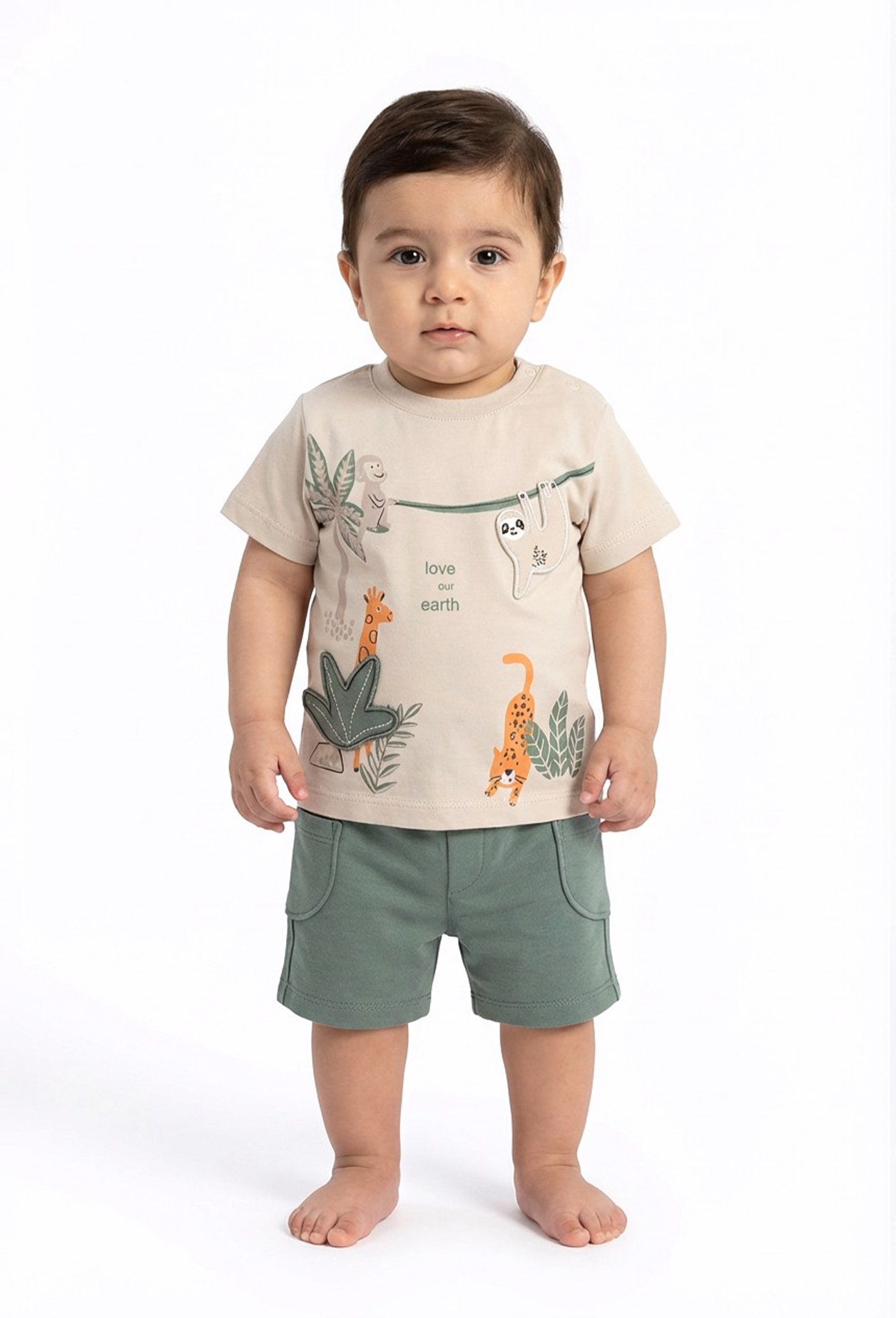 تیشرت و شلوارک