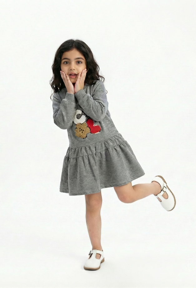 پیراهن دخترانه