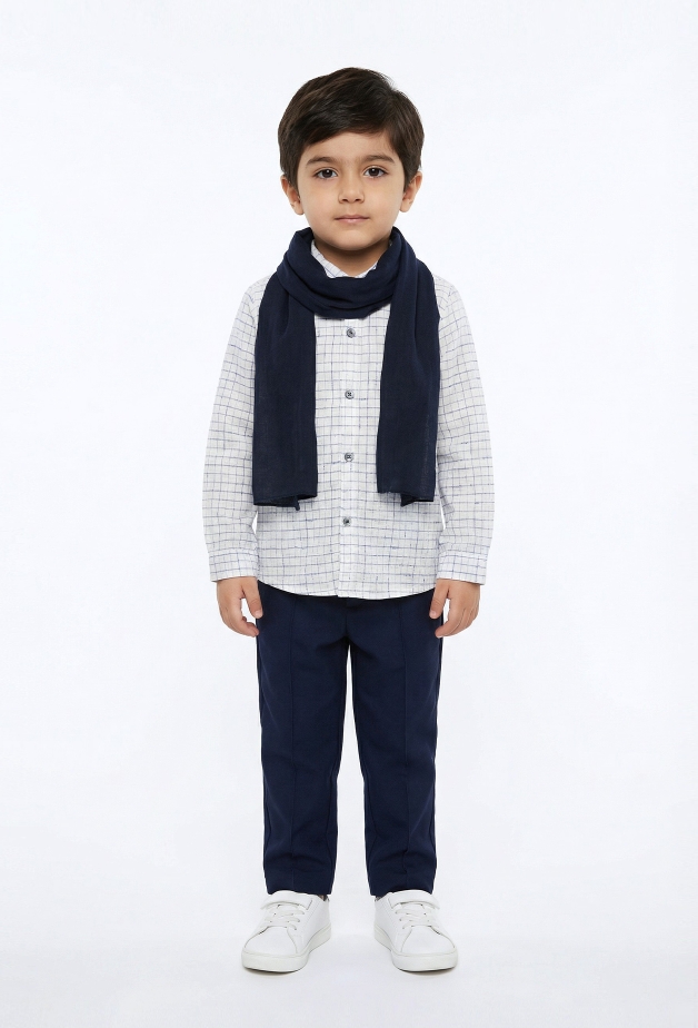 شومیز و شلوار و دستمال گردن