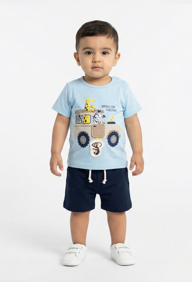 تیشرت و شلوارک