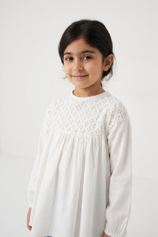 پیراهن دخترانه مدل سفیذ توری مهمانی