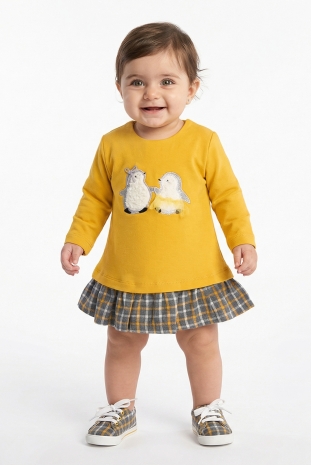 پیراهن دخترانه