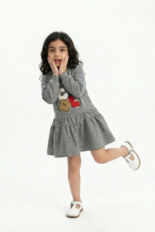 پیراهن دخترانه